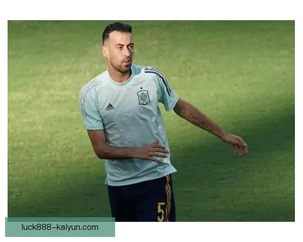 佩德里青训故事解读，展现他如何通过艰苦努力取得足球事业的成功。