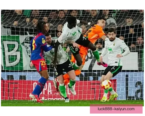 哥伦比亚队近期比赛表现稳健，攻防两端展现竞争力现稳健